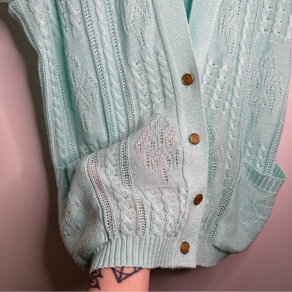 Teal Vintage Knit Sleeveless Button Down Vest - Picture 6 of 6